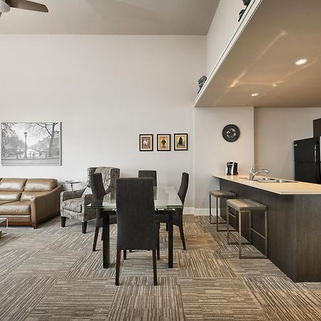 Solo Suites Лангфорд Экстерьер фото